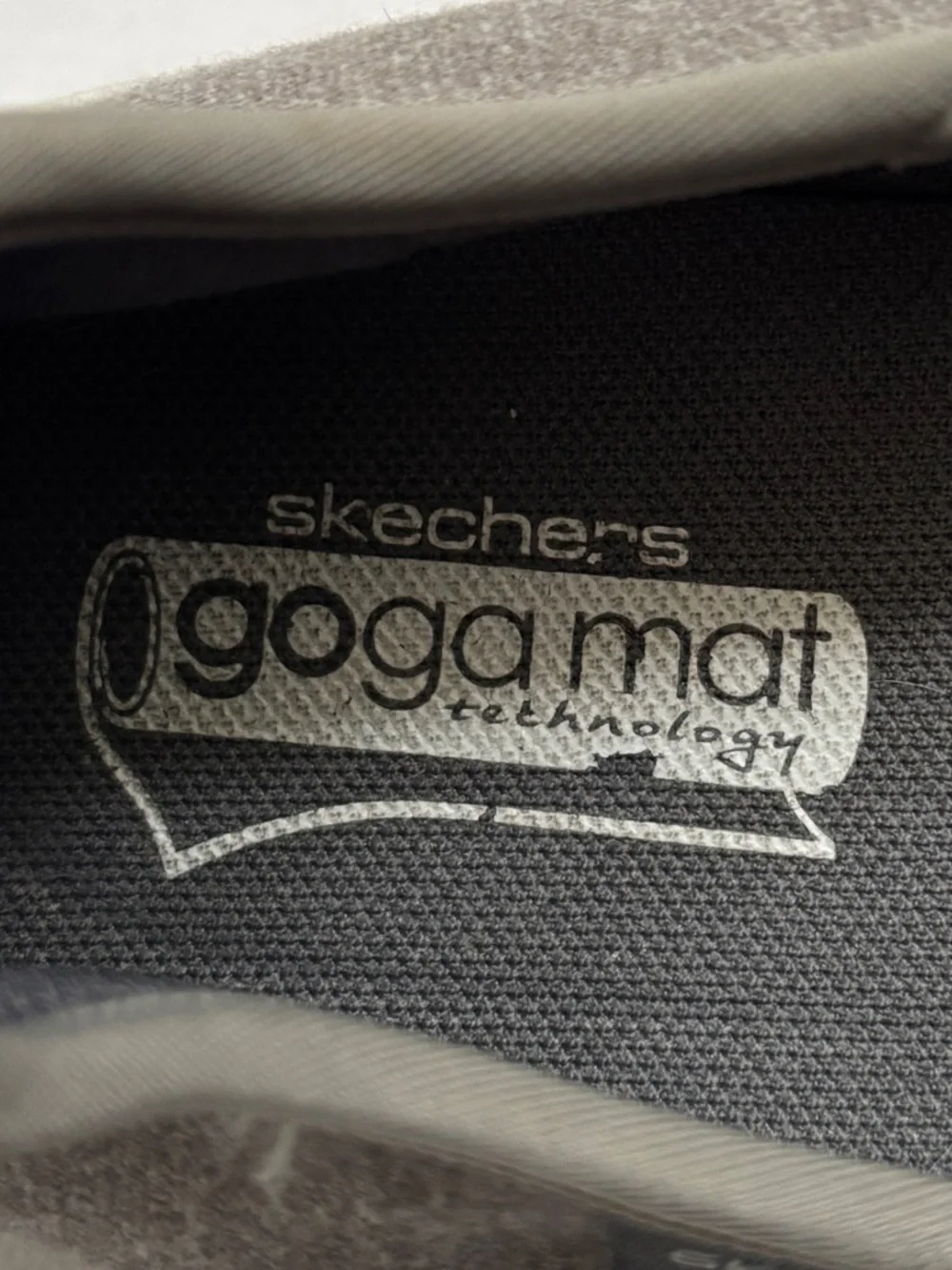 Skechers Size 7.5 Resalyte Grey Slip Ons - Picture 8 of 11